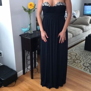 Formal dress , dark blue